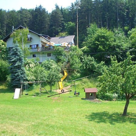 Gasthaus - Gaestehaus Schusterbauer Rein Kültér fotó