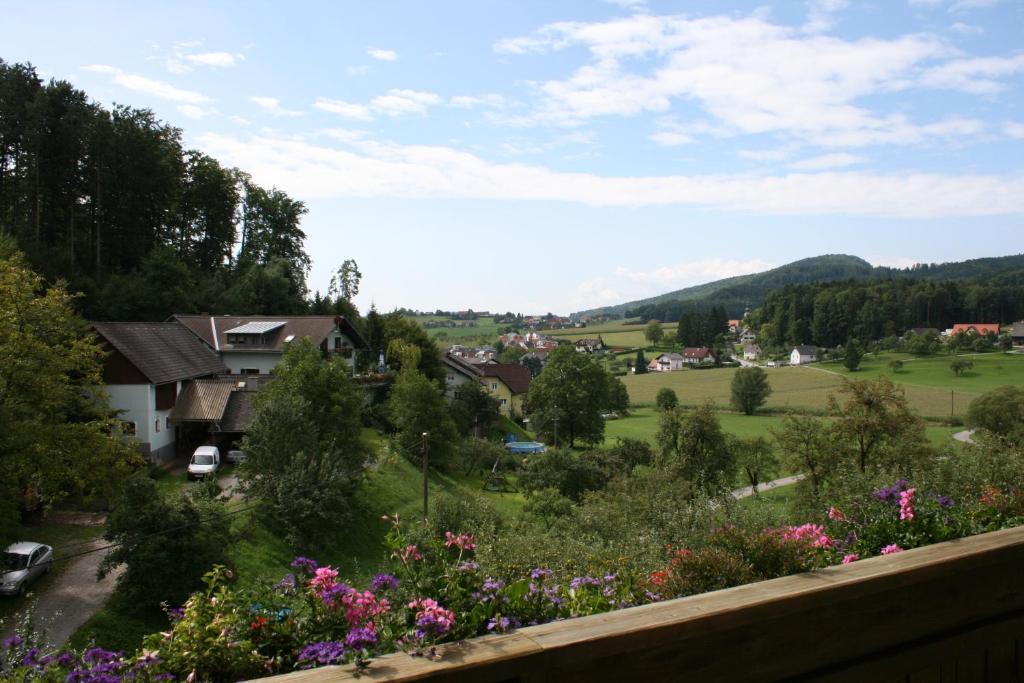 Gasthaus - Gaestehaus Schusterbauer Rein Szoba fotó
